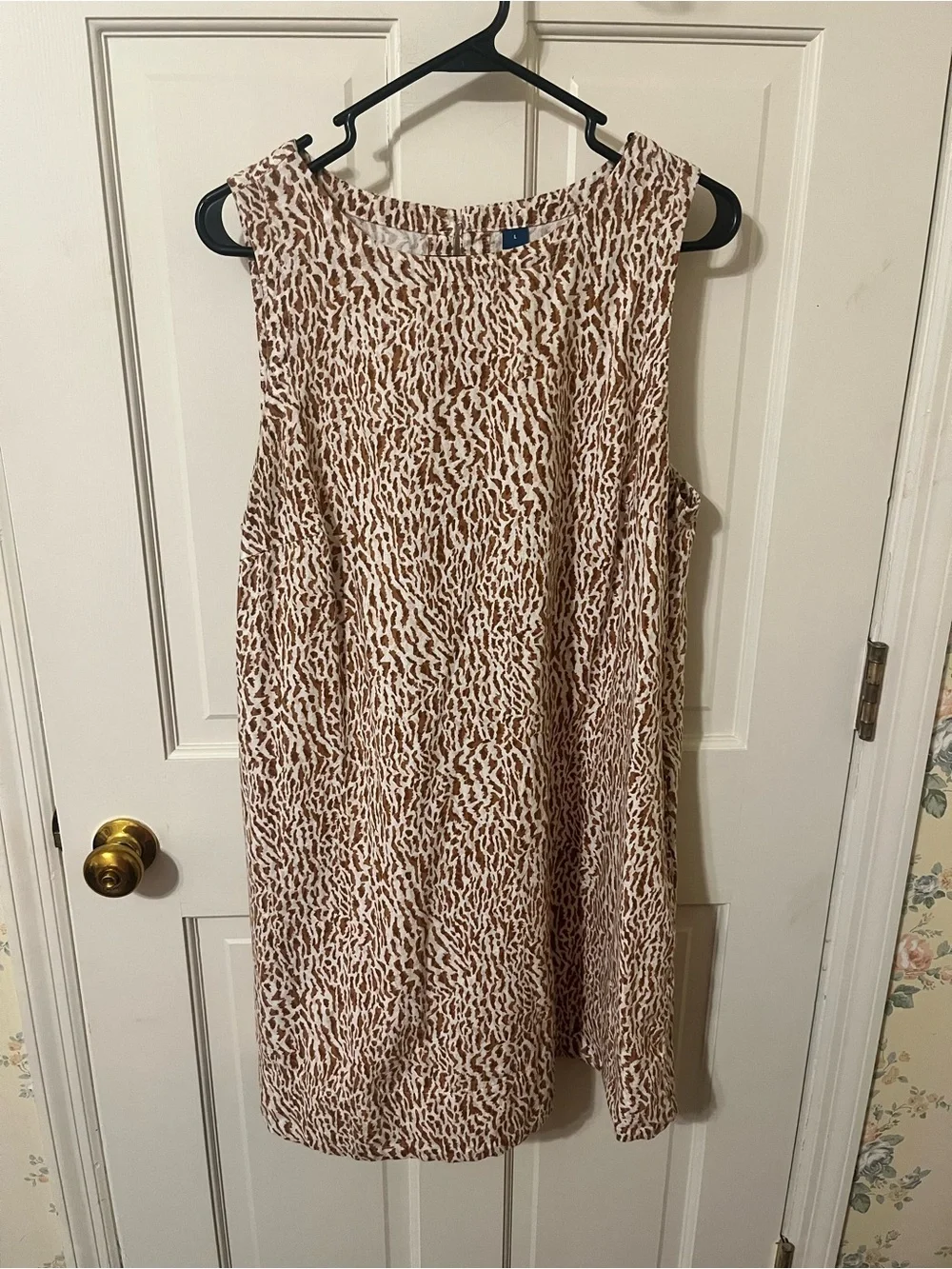 Old Navy Brown and Cream Animal-Print Shift Dress - Picture 1 of 5
